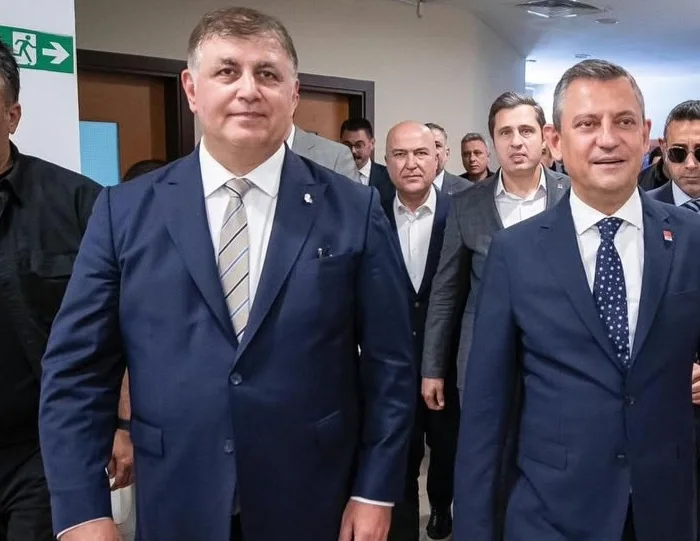 Cemil Tugay: Yeni parti kurulursa orada olacağım