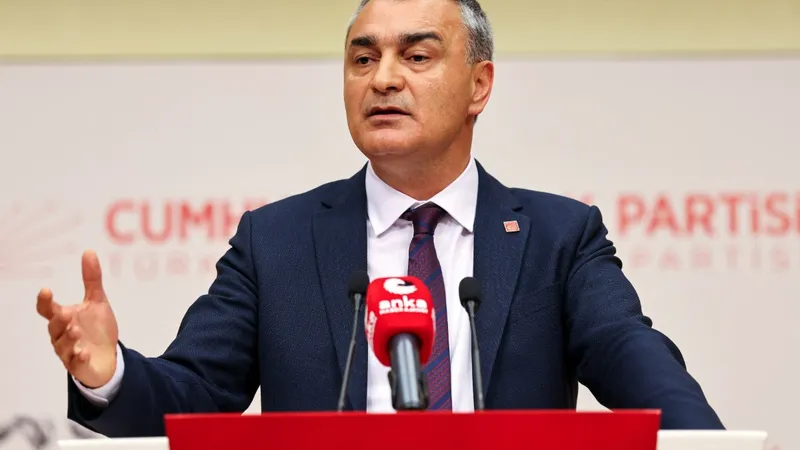 CHP’den "Grup Başkanı Değişti" İddialarına Yalanlama