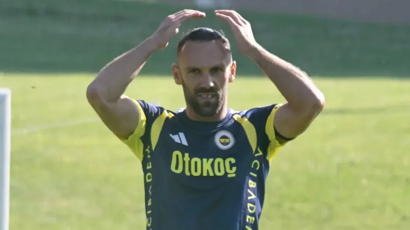 Fenerbahçe'ye Vedat Muriqi şoku