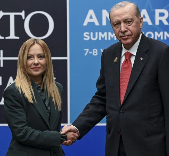 İtalya'dan görüşmeye ilişkin açıklama