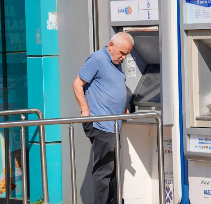 Yargıtay’dan emekli maaşı kararı: Haksız kesinti iade edilecek