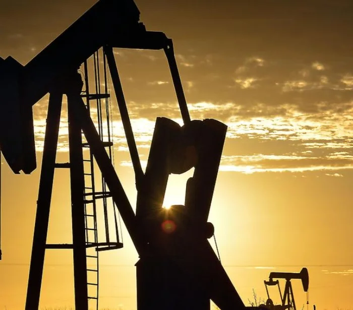 IEA: Küresel petrol talebi 2020'den bu yana ilk kez gerileyecek