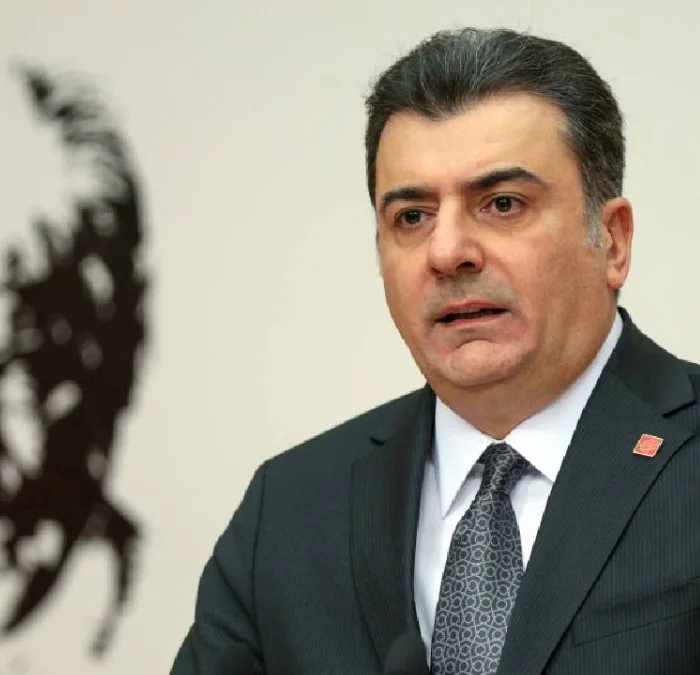 CHP'den olağanüstü kurultay için "Çağrı Heyeti" başvurusu