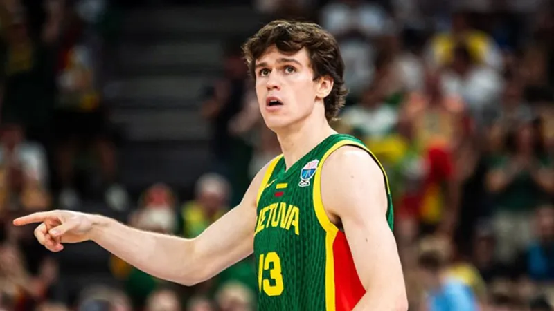 Fenerbahçe'ye Litvanyalı guard