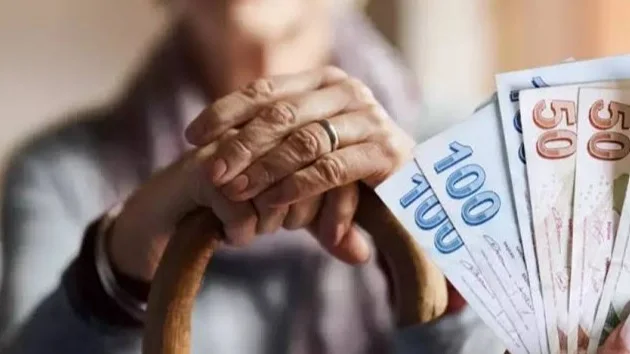 En düşük emekli maaşı için 23 bin 552 lira