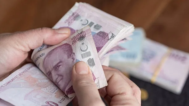 SGK maaş farklarının yatacağı tarihi duyurdu
