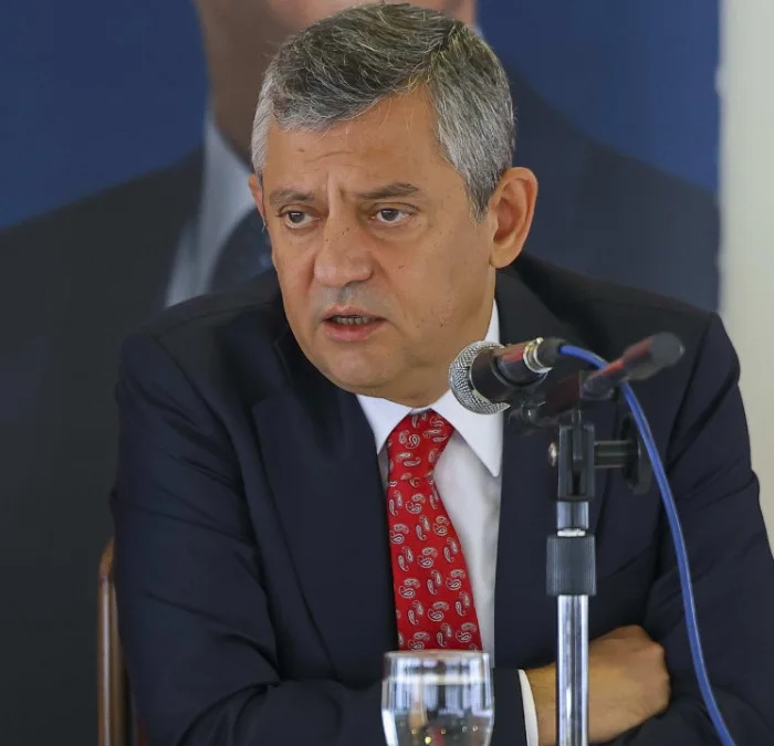 Özgür Özel: 200’ün üzerinde belediye Yeni Parti’ye katılacak