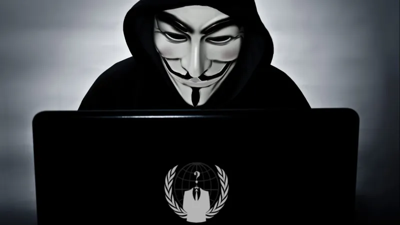 Anonymous'tan Sony'nin dijital oyun kararına tepki