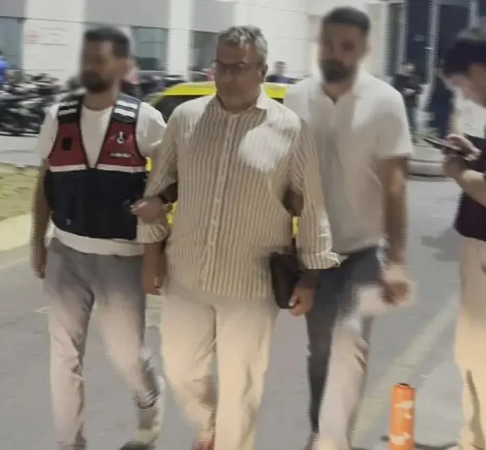 Cem Küçük tutuklandı