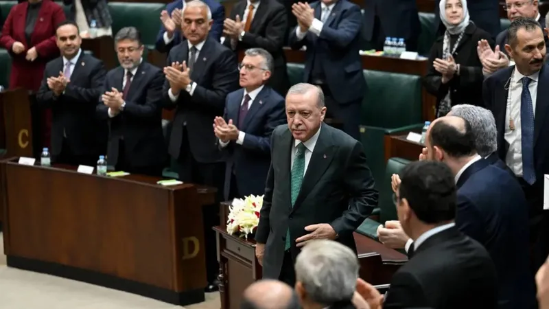 AK Parti TBMM Grubu yarın 'çerçeve yasa' gündemiyle toplanacak