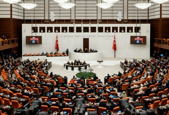 TBMM’de çocuklara ilişkin ceza düzenlemesinin ilk iki maddesi kabul edildi