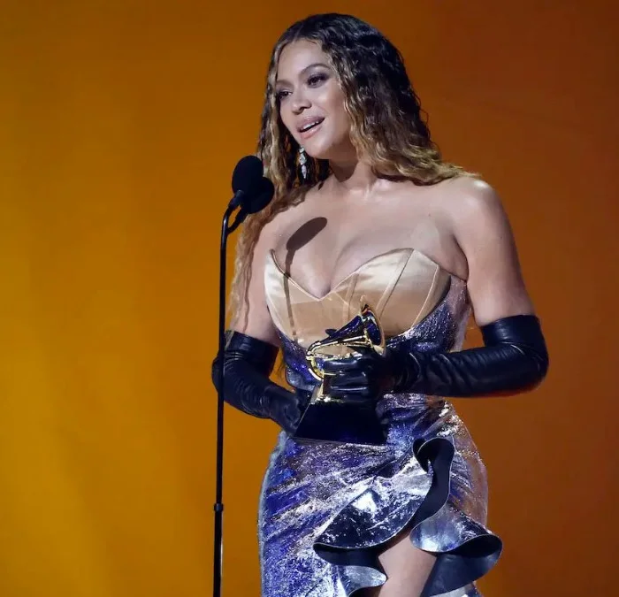Beyoncé Türkiye’de adına yapılan marka tescillerine karşı dava açtı
