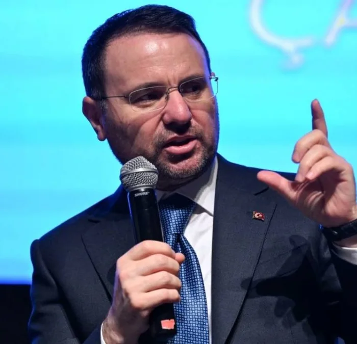 Akın Gürlek: "İnternet haberciliği tek çatı altında toplanmalı"