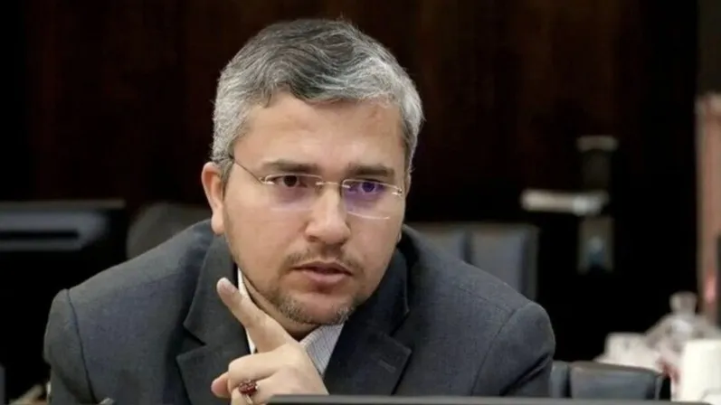 İran'dan üçlü savunma anlaşmasına tepki