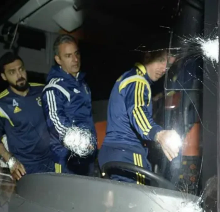 Fenerbahçe otobüsü saldırısı soruşturması yeniden açıldı: 5 gözaltı