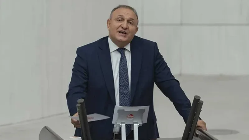 İYİ Parti’den AKP’ye geçen Ömer Karakaş: “Ben çizgimi değiştirmedim”