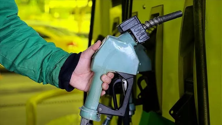 Motorin fiyatında 5 lira 30 kuruşluk indirim