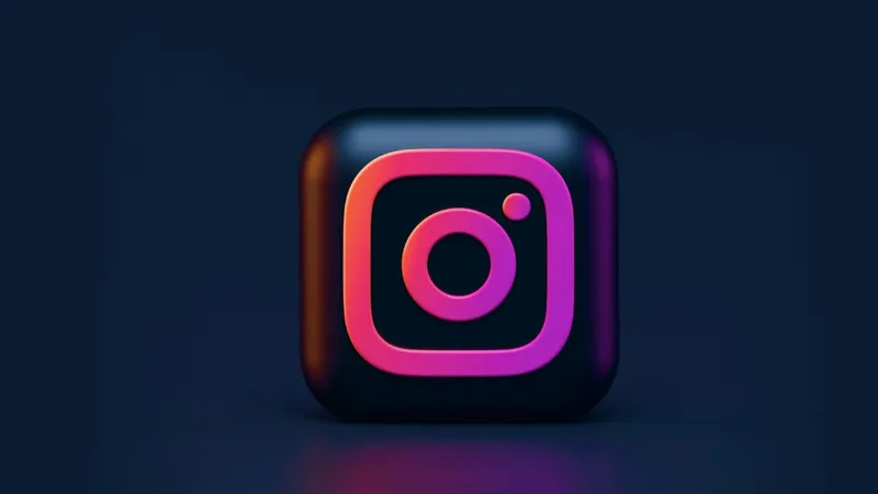 Instagram yapay zeka hesaplar için zorunlu etiketleme dönemini başlatıyor