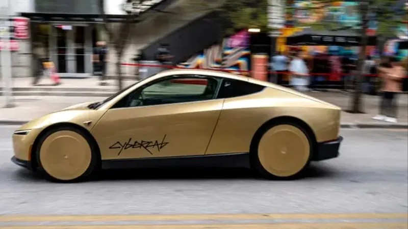 Tesla Cybercab Robotaksi hizmetine federal güvenlik soruşturması