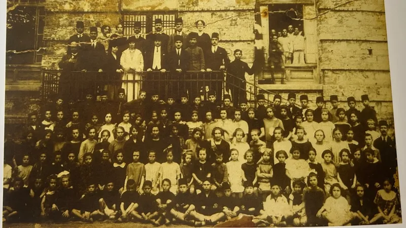 Büyükada Özel Rum İlkokulu'nun Sessiz Hikâyesi