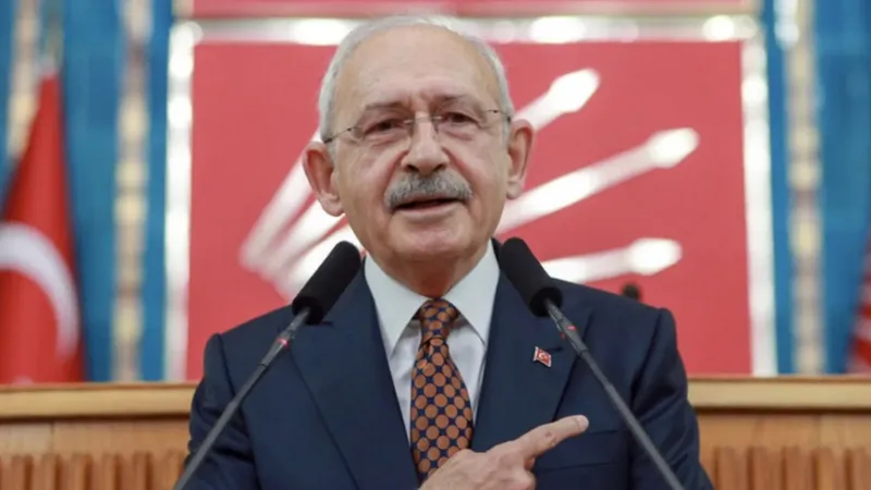 CHP'de genel başkanlık yarışı: Altı isim geçiyor