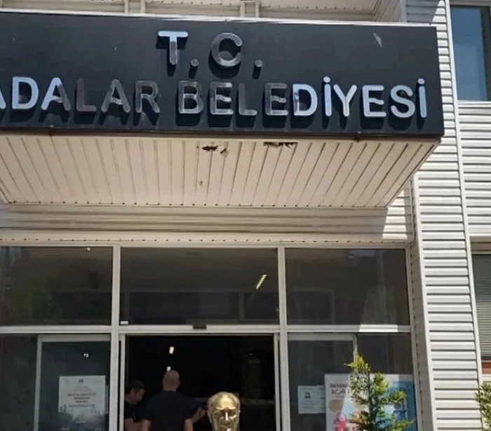 Adalar Belediyesi AKP’ye geçti