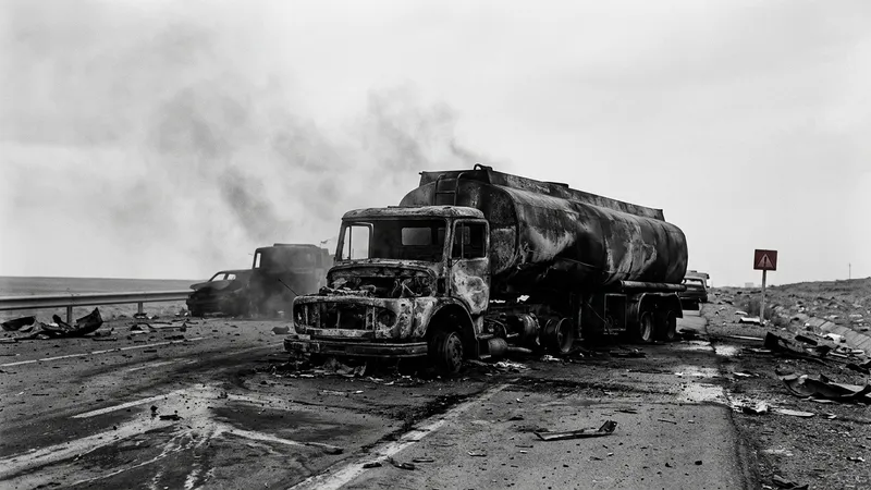 İran'da Tanker Kazasında 11 Kişi Hayatını Kaybetti