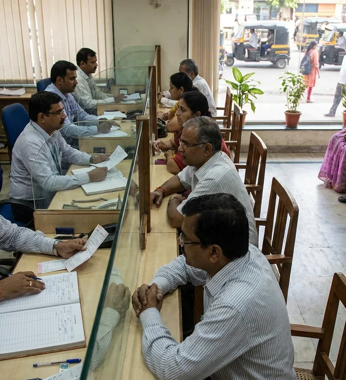 Moody's sees limited Fairfax leverage hit from ₹52,878 crore IDBI deal