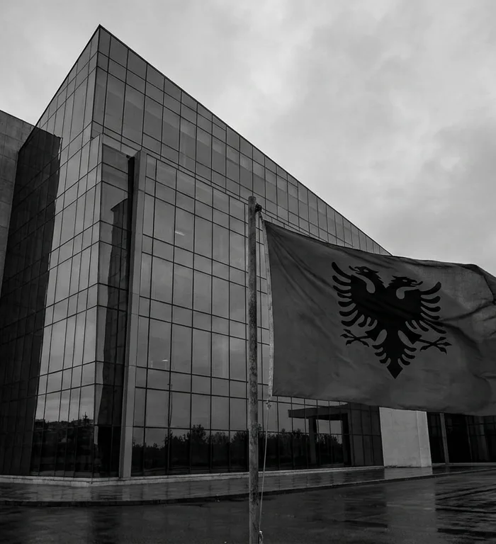 Dua Lipa Kushner planına karşı Arnavutluk tepkisini büyüttü