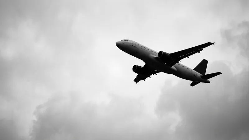 Delta Uçağında İzinsiz Wi-Fi Ağı: FBI İnceleme Başlattı
