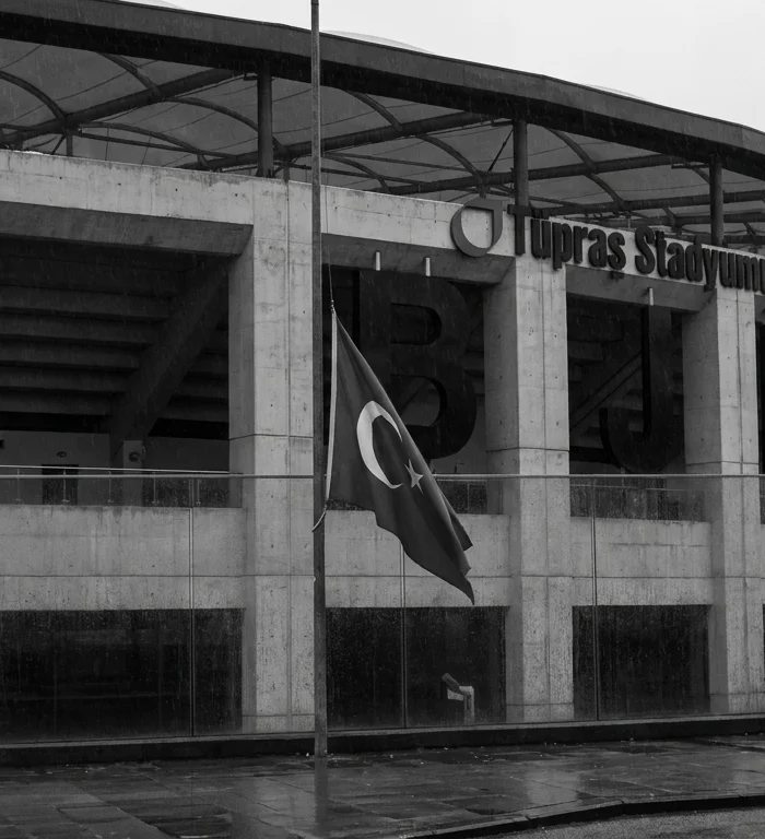 Beşiktaş'ın Net Borcu Dokuz Ayda 38 Arttı: 26 Milyar TL'ye Ulaştı