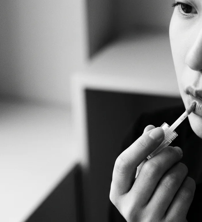 Lip stain trendi 2026: Rujun yerini alabilir mi?