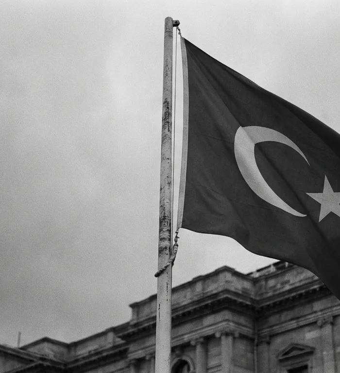 Ankara'ya yürüyen işçilere polis müdahalesi