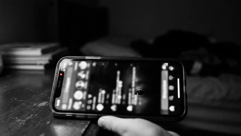 New Zealand Proposes Social Media Ban for Under-16s
