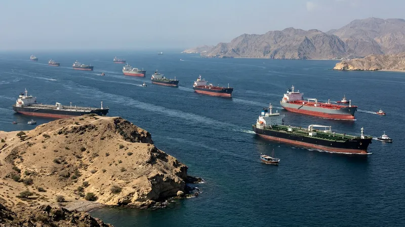 Oil Flows Through Strait of Hormuz Remain Steady Despite Global Market Turbulence