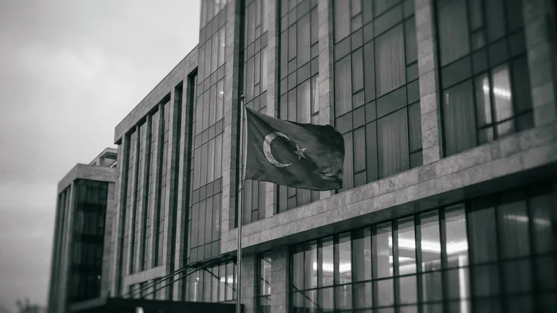 Turizm Sektörüne İstihdam Desteği Geliyor: İşsizlik Fonu'ndan Prim Karşılama Teklifi