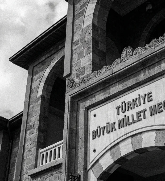 Öğrenci affı teklifi komisyondan geçti, rota Meclis oldu