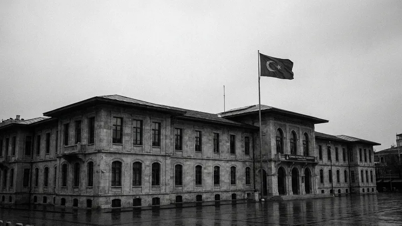 İBB Genel Sekreter Yardımcısı Erdal Celal Aksoy tahliye edildi