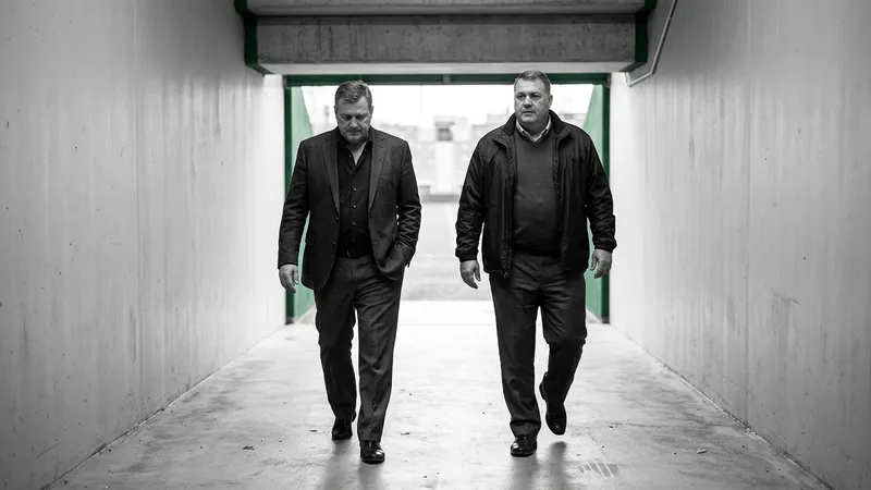 Eagles extend contracts of assistant GM Jon Ferrari and security chief Dom DiSandro
