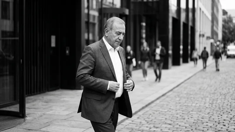 Mehmet Ali Aydınlar, Fenerbahçe başkan adaylığından çekildi