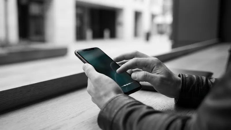 Apple, Siri Reklamları İçin 250 Milyon Dolar Ödeyecek