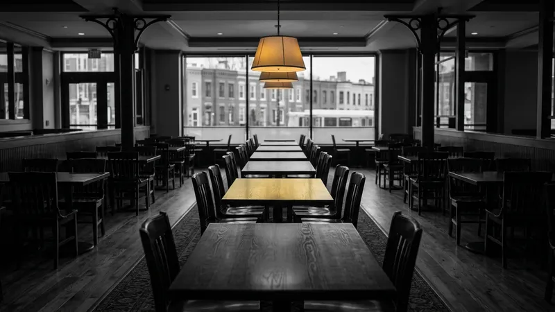 Bowser unveils $4 million DC retail, restaurant grant