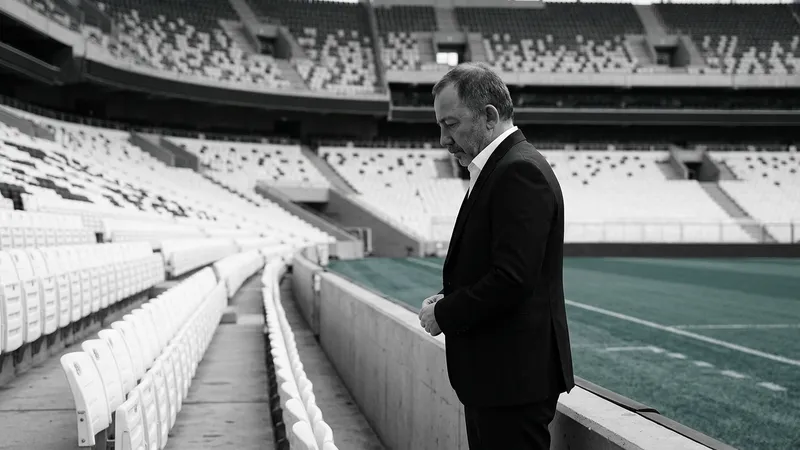 Sergen Yalçın Beşiktaş'tan İstifa Etmedi