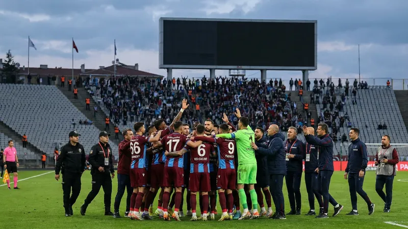 Trabzonspor Türkiye Kupası'nda Yarı Finalde