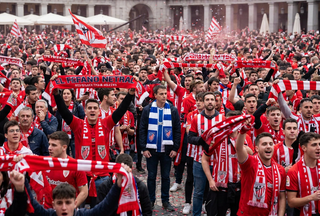 Bayern Münih Kutlamasına 1860 Taraftarı Sızdı
