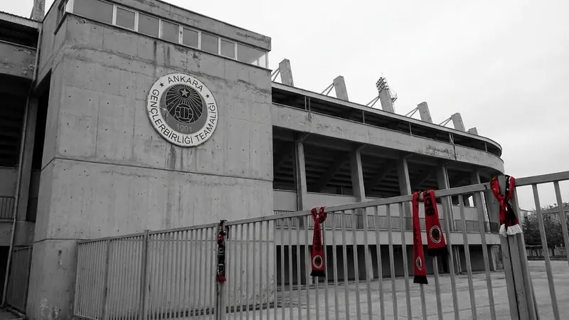 Gençlerbirliği Süper Lig'de Kaldı