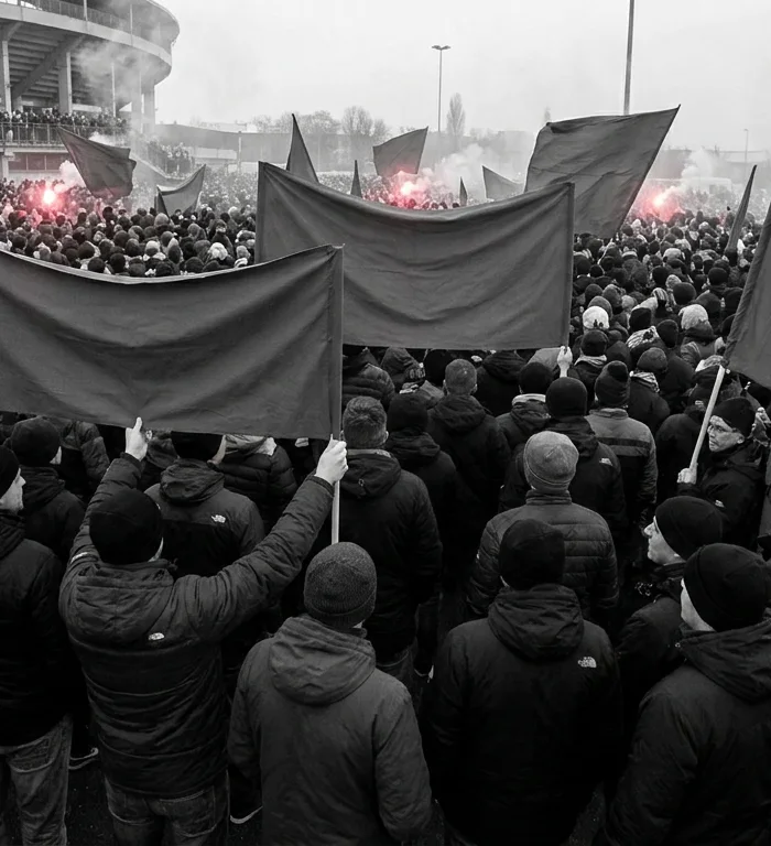 Beşiktaş'ta Taraftarlar Yönetimi İstifaya Çağırdı