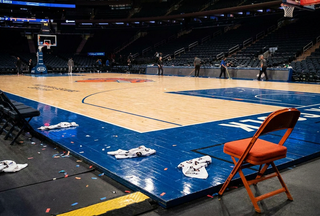 Knicks beat Cavaliers 109-93 to take 2-0 lead in Eastern Conference finals