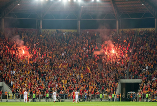 Jones, Galatasaray Atmosferini Övdü