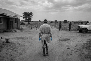 Uganda'da Yeni Ebola Vakaları: Toplam Beş Enfeksiyon